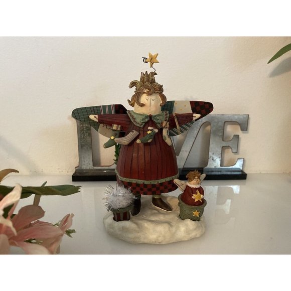 Vintage Henton International Christmas Angel Figurine Numbered Detailed W Star - Picture 2 of 16
